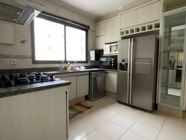 Apartamento para Venda em Goiânia - 4