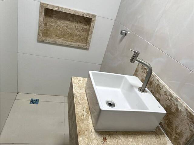 Apartamento para Venda em Goiânia - 3