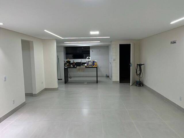 Apartamento para Venda em Goiânia - 4
