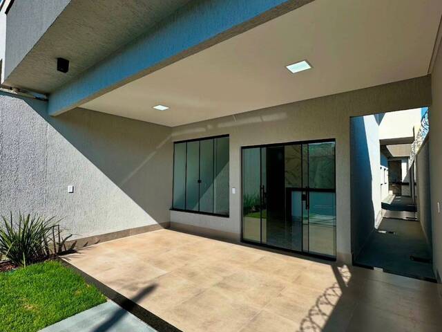 #13 - Casa para Venda em Goiânia - GO