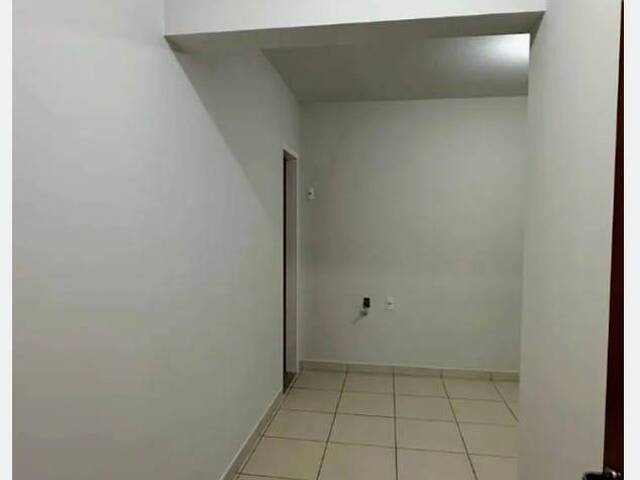 Apartamento para Venda em Goiânia - 4