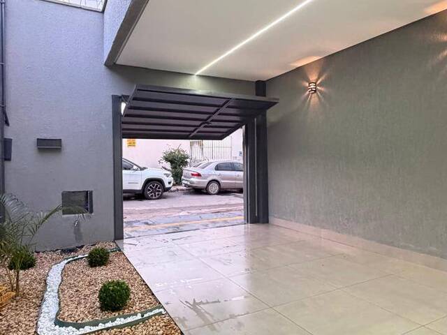 Casa para Venda em Goiânia - 2