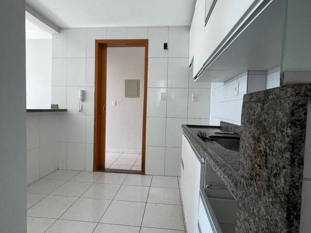 Apartamento para Venda em Goiânia - 3
