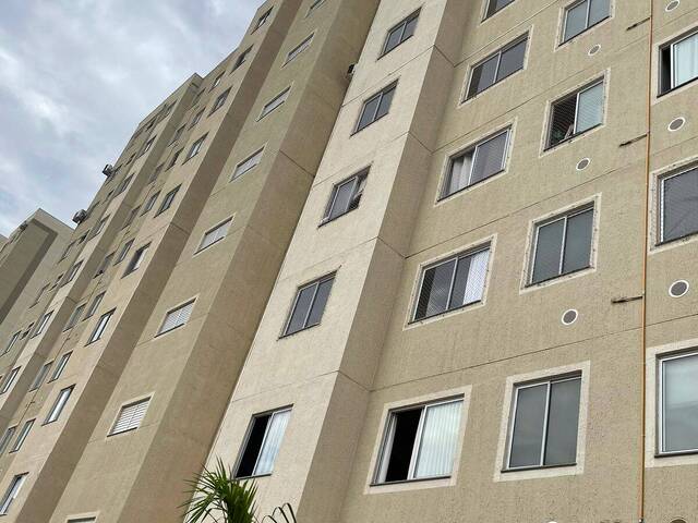 #30 - Apartamento para Venda em Aparecida de Goiânia - GO - 3