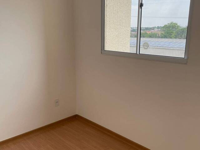 Apartamento para Venda em Aparecida de Goiânia - 4