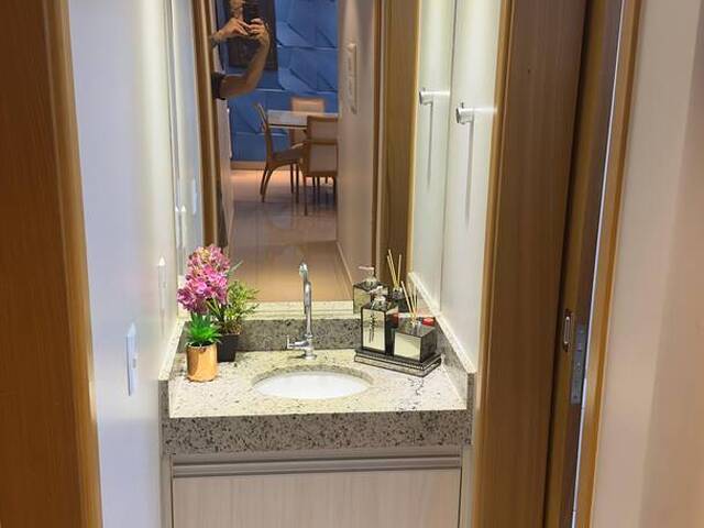 Apartamento para Venda em Goiânia - 2