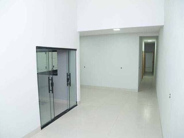 #37 - Casa para Venda em Senador Canedo - GO - 3