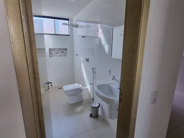 Apartamento para Venda em Goiânia - 4