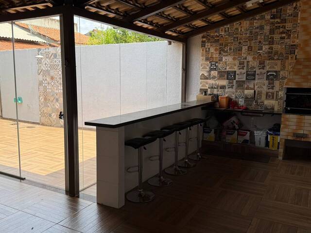 #41 - Casa para Venda em Aparecida de Goiânia - GO - 2
