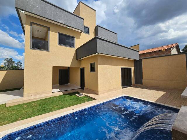 Casa para Venda em Aparecida de Goiânia - 4
