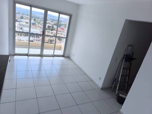 #64 - Apartamento para Venda em Goiânia - GO