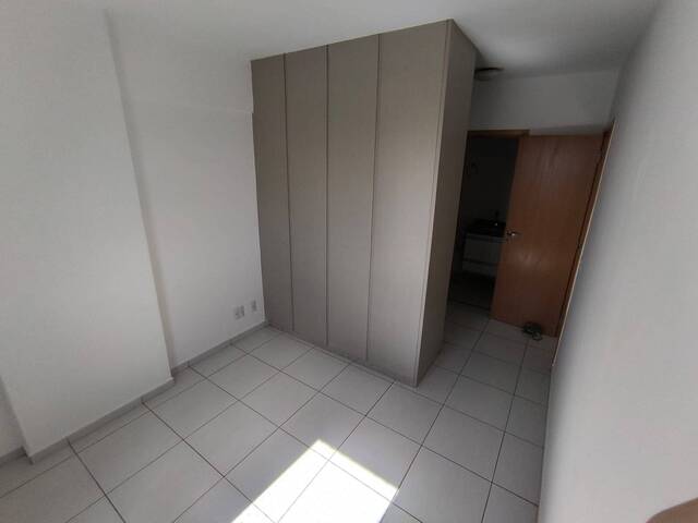 Apartamento para Venda em Goiânia - 4