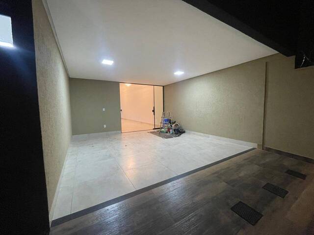#66 - Casa para Venda em Goiânia - GO - 2