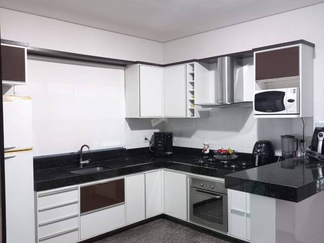 #72 - Casa para Venda em Goiânia - GO - 2