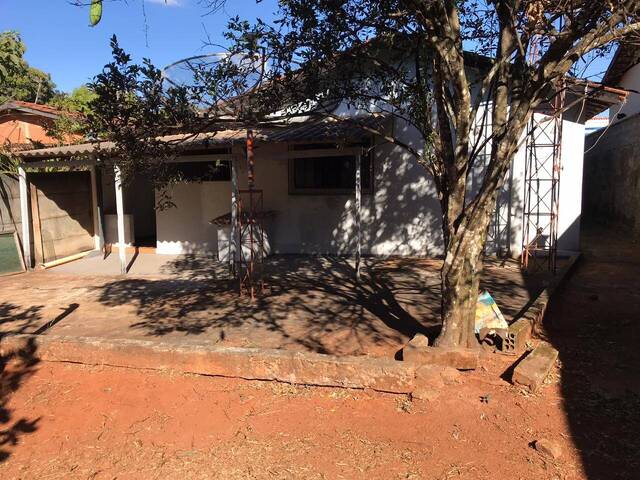 #77 - Casa para Venda em Hidrolândia - GO - 2