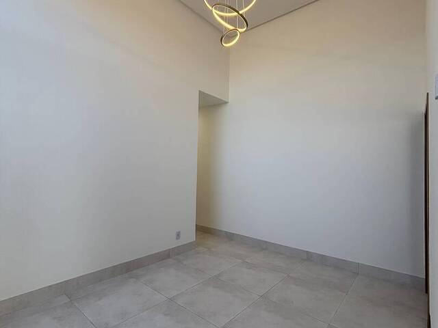 Casa para Venda em Aparecida de Goiânia - 4