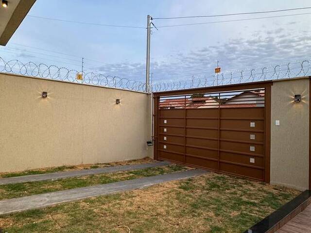 Casa para Venda em Aparecida de Goiânia - 4