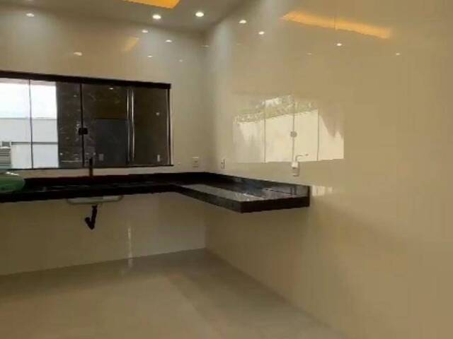 Casa para Venda em Aparecida de Goiânia - 5