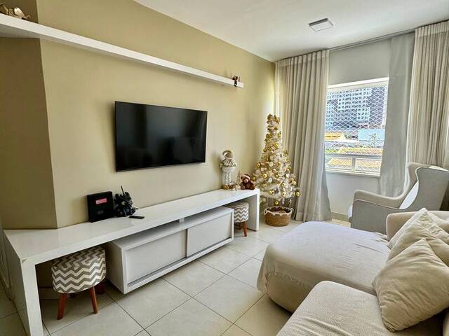 #110 - Apartamento para Venda em Goiânia - GO