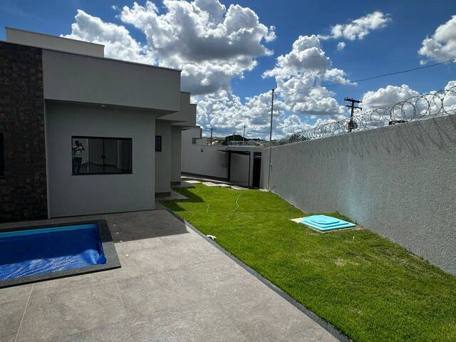 #112 - Casa para Venda em Aparecida de Goiânia - GO