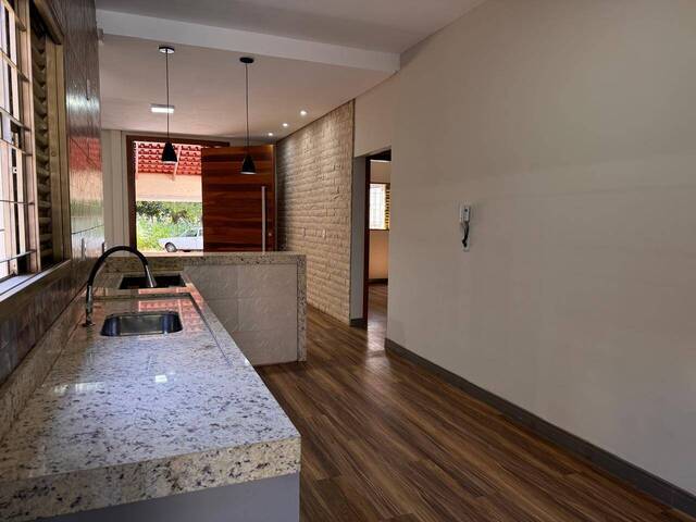 Casa para Venda em Goiânia - 5