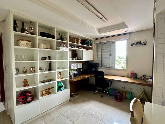 Apartamento para Venda em Goiânia - 4