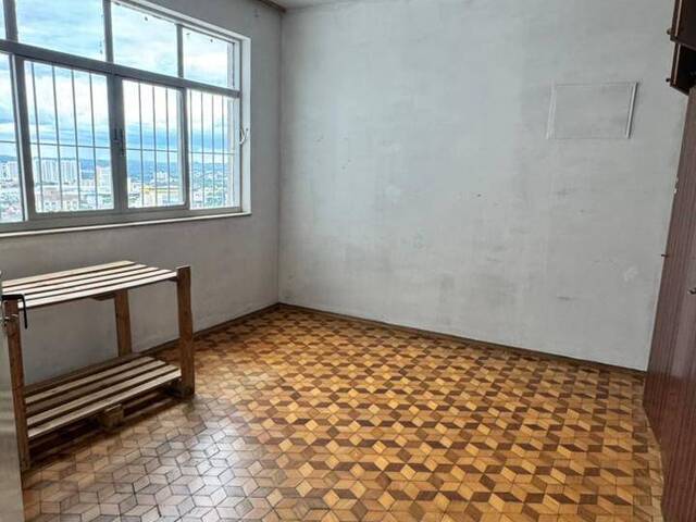 #133 - Apartamento para Venda em Goiânia - GO