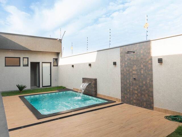 Casa para Venda em Goiânia - 4