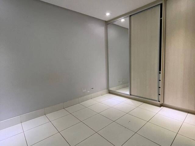 Apartamento para Venda em Goiânia - 4