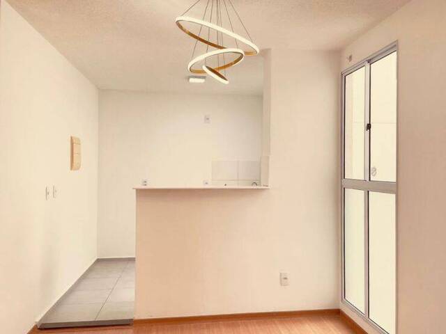 #142 - Apartamento para Venda em Goiânia - GO - 1