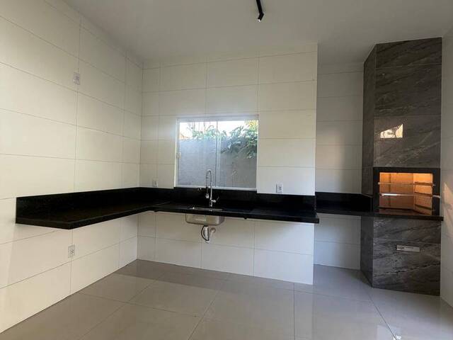 #143 - Casa para Venda em Aparecida de Goiânia - GO - 3
