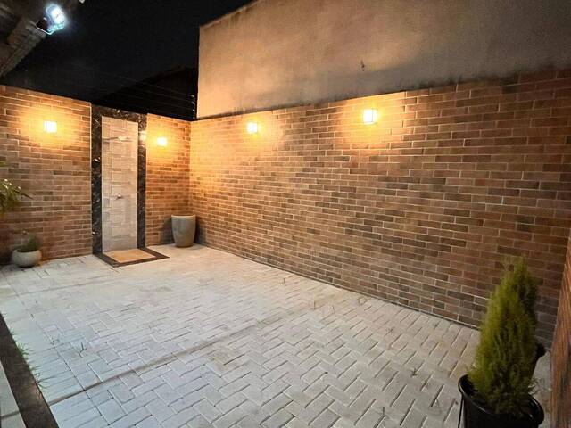 Casa para Venda em Aparecida de Goiânia - 4