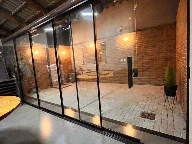 #145 - Casa para Venda em Aparecida de Goiânia - GO - 2