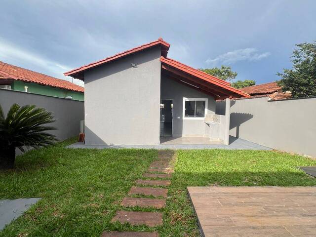 #151 - Casa para Venda em Trindade - GO - 2