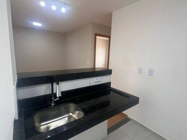 Apartamento para Venda em Goiânia - 4