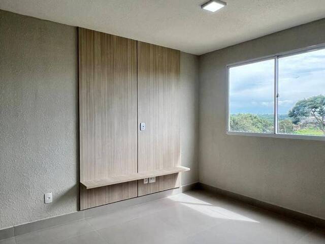 #158 - Apartamento para Venda em Goiânia - GO - 2