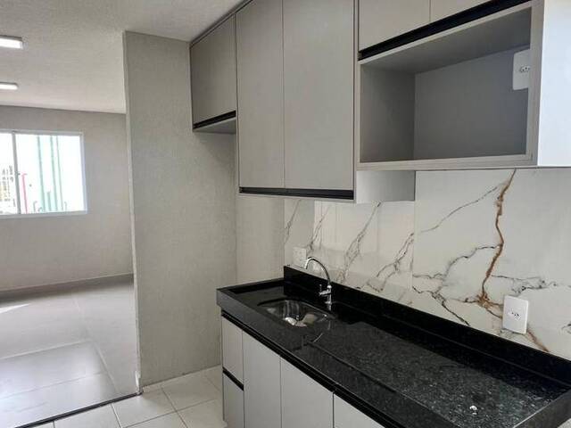 #158 - Apartamento para Venda em Goiânia - GO - 1
