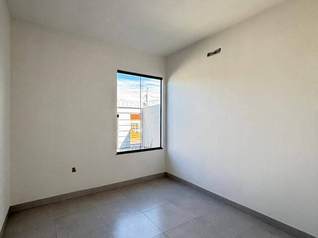 #167 - Casa para Venda em Aparecida de Goiânia - GO - 3