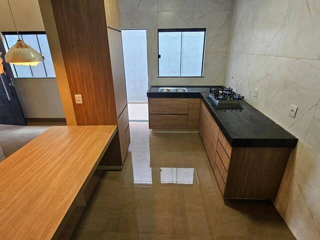 #172 - Casa para Venda em Aparecida de Goiânia - GO - 1