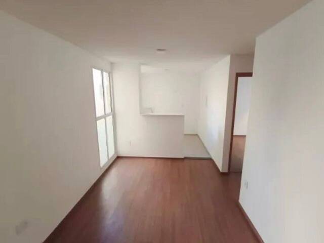 #180 - Apartamento para Venda em Goiânia - GO - 2