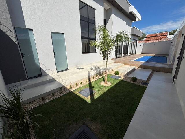 Casa para Venda em Goiânia - 2