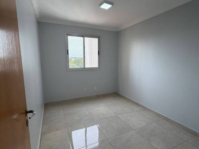 Apartamento para Venda em Goiânia - 4
