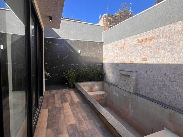 Casa para Venda em Goiânia - 5