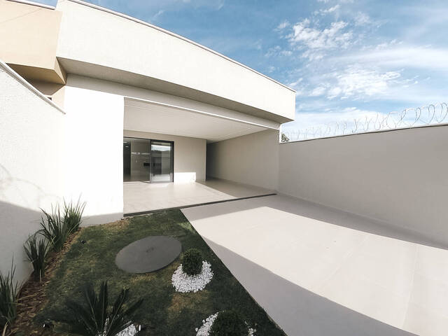 Casa para Venda em Aparecida de Goiânia - 2