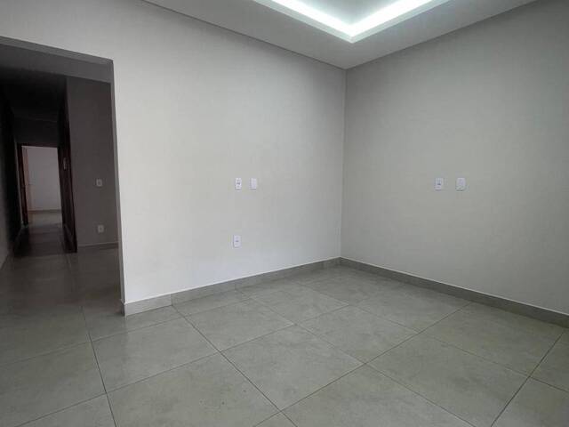 Casa para Venda em Trindade - 2