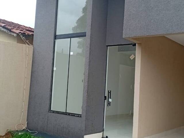 #232 - Casa para Venda em Aparecida de Goiânia - GO