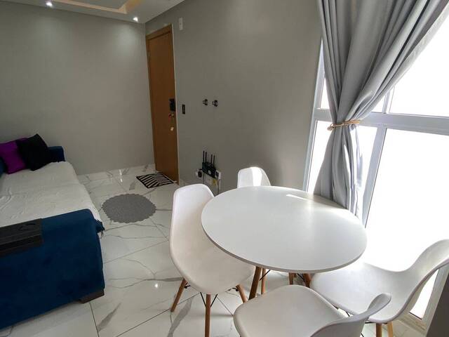 Apartamento para Venda em Aparecida de Goiânia - 2