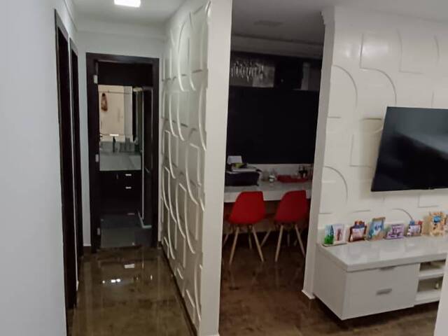 Casa em condomínio para Venda em Goiânia - 4
