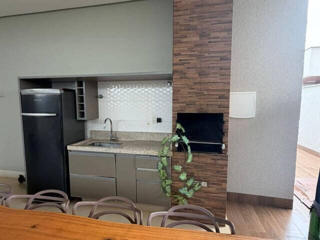 Casa em condomínio para Venda em Goiânia - 4